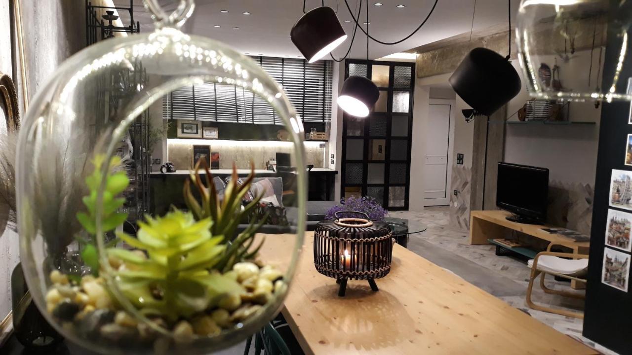 Amazing Semi-basement Art Easy Walk To Centre Apartment Nafplio