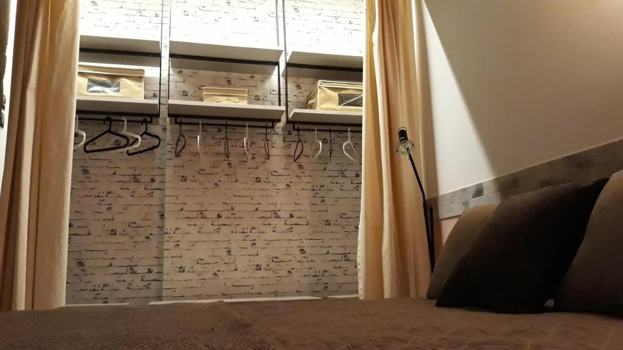 Amazing Semi-basement Art Easy Walk To Centre * Nafplio
