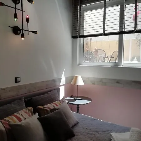 Amazing Semi-Basement Art Apartment Easy Walk To Nafplio Centre Buitenkant foto
