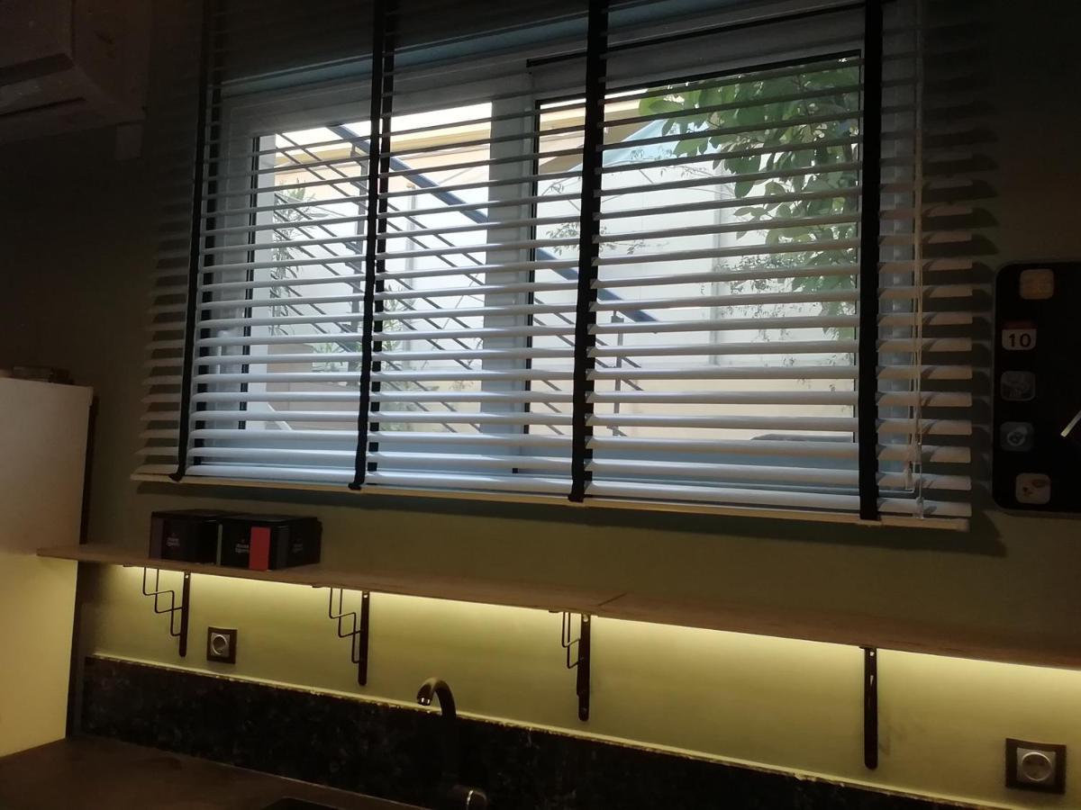 Appartement Amazing Semi-basement Art Easy Walk To Centre Nauplion