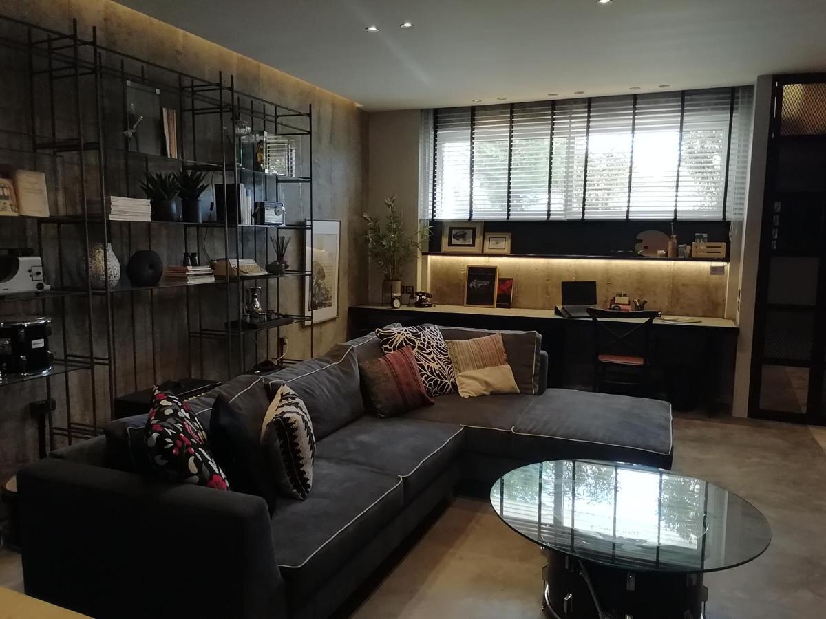 Appartement Amazing Semi-basement Art Easy Walk To Centre